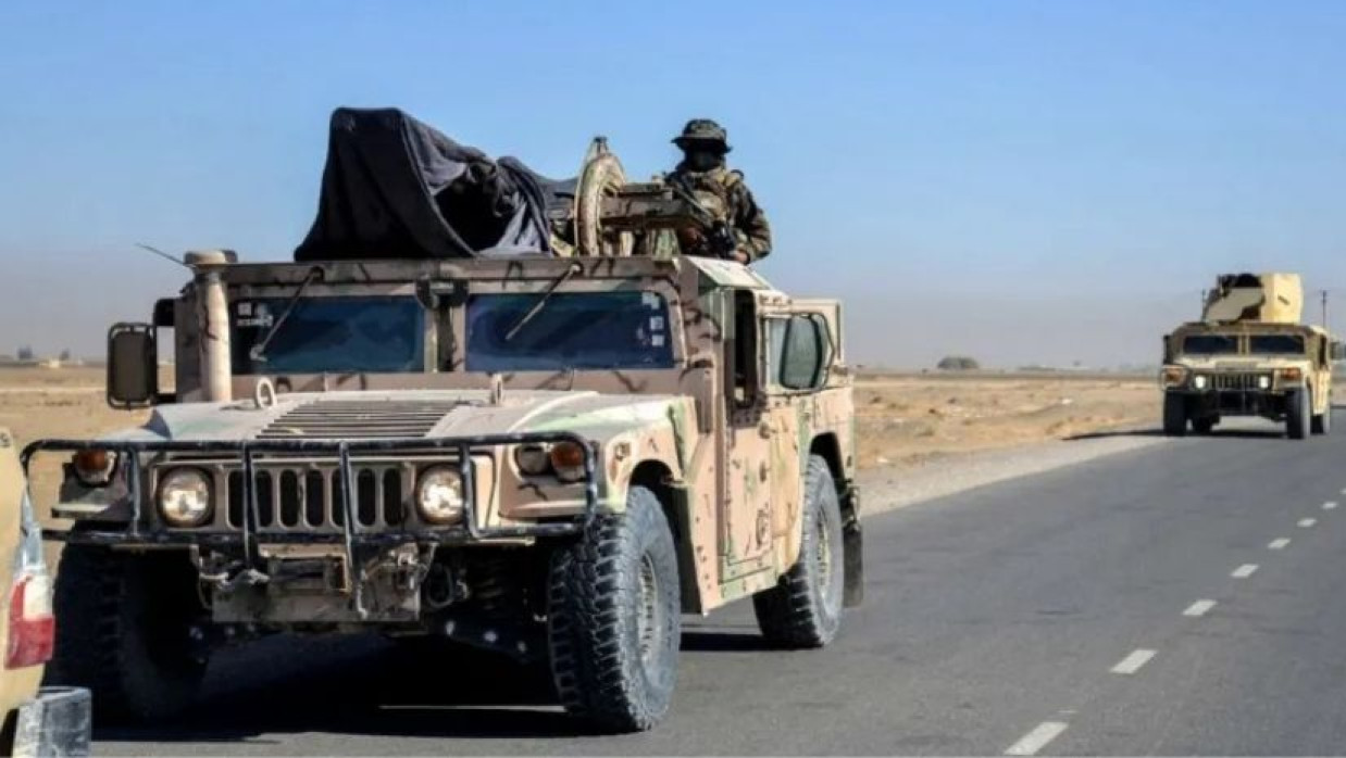 সীমান্তে পাকিস্তানি সেনাদের সতর্ক প্রহরা