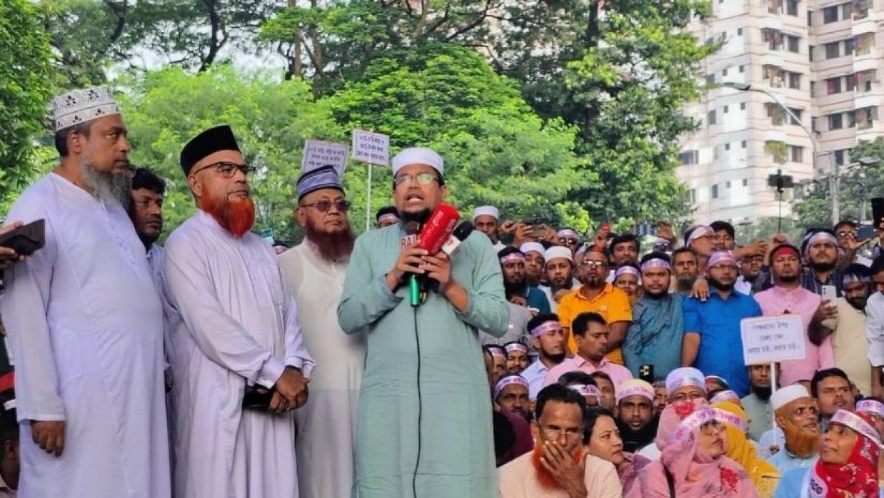 জাতীয়করণ প্রত্যাশী জোটের সদস্য সচিব অধ্যক্ষ দেলোয়ার হোসেন আজীজি