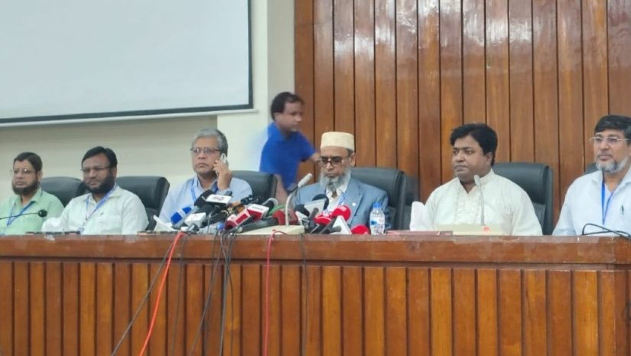 রাকসু নির্বাচন নিয়ে সংবাদ সম্মেলন