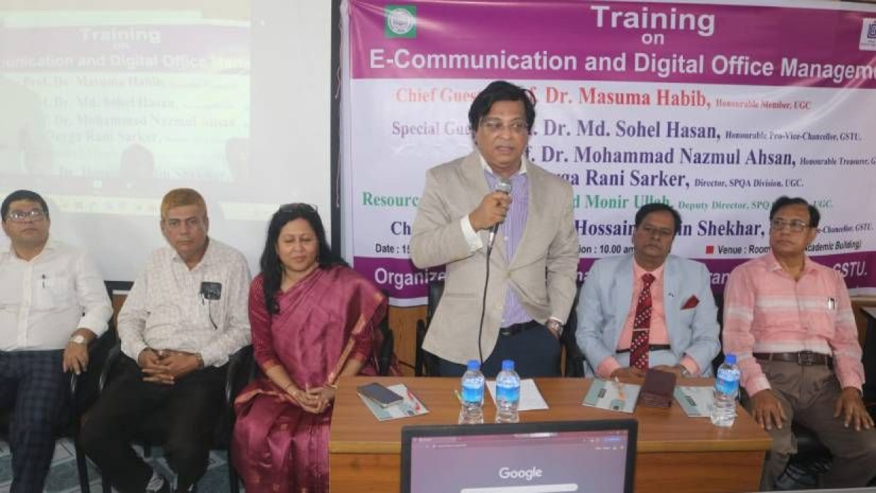 দুই দিনব্যাপী শুরু হওয়া এই কর্মশালা শেষ হবে আগামীকাল বৃহস্পতিবার