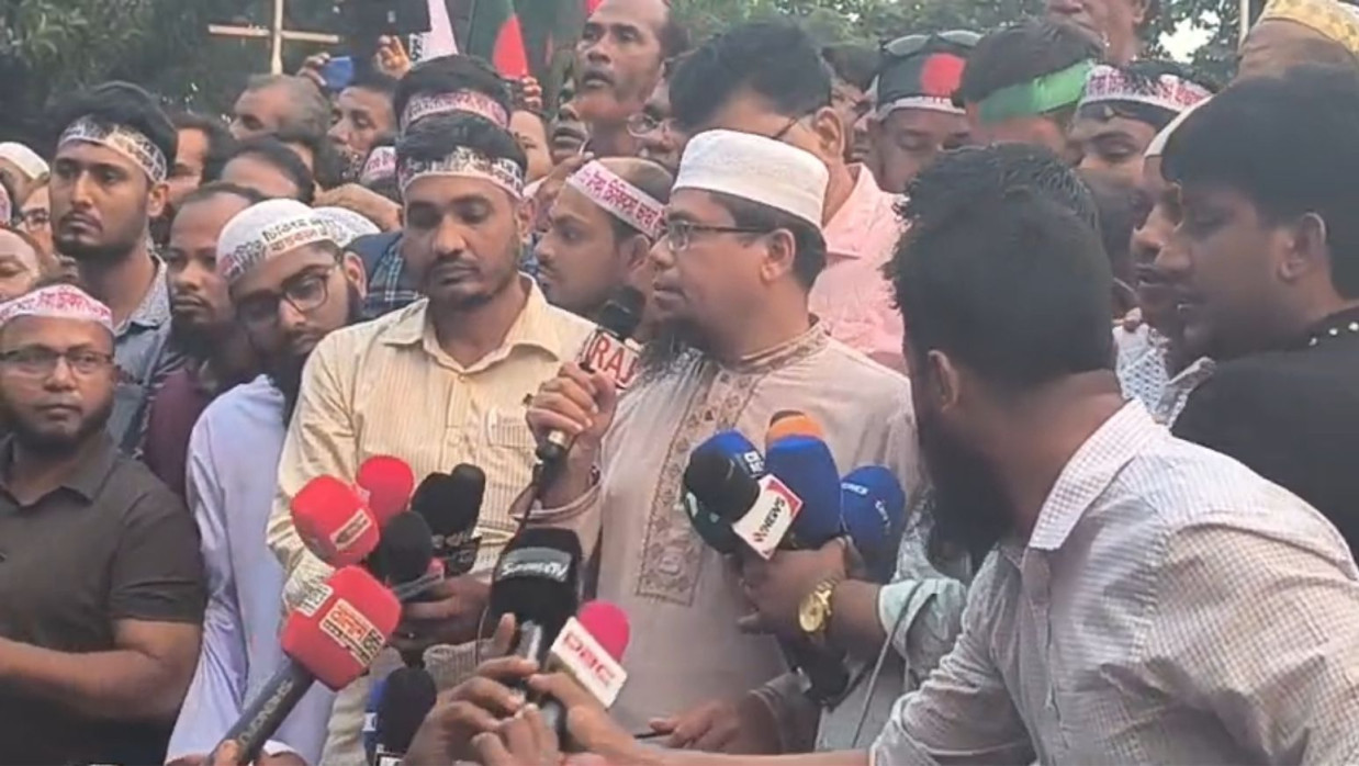 কর্মসূচি ঘোষণা দেলোয়ার হোসেন আজীজির