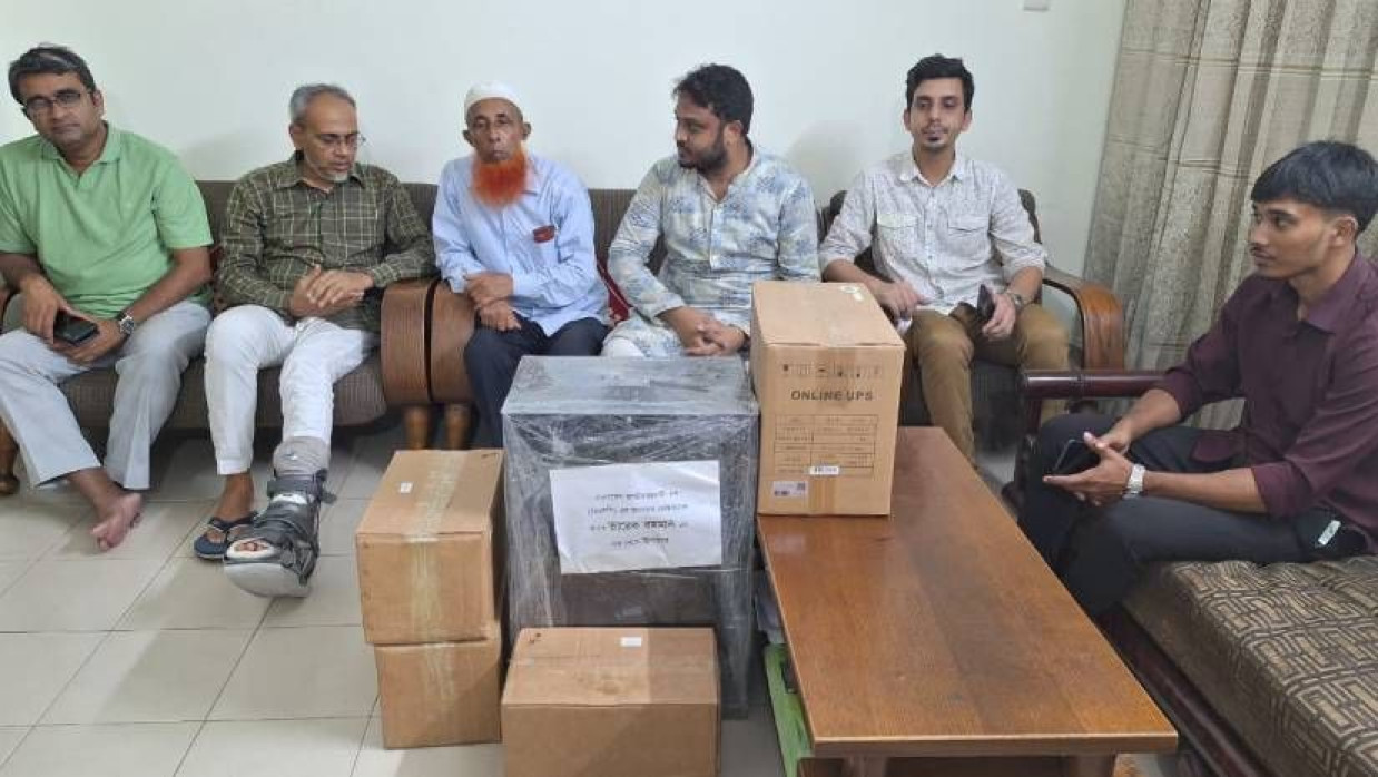 শহীদ চিকিৎসক ডা. সজীব সরকারের অসুস্থ মায়ের জন্য তারেক রহমানের পাঠানো জীবন রক্ষাকারী চিকিৎসা সরঞ্জাম