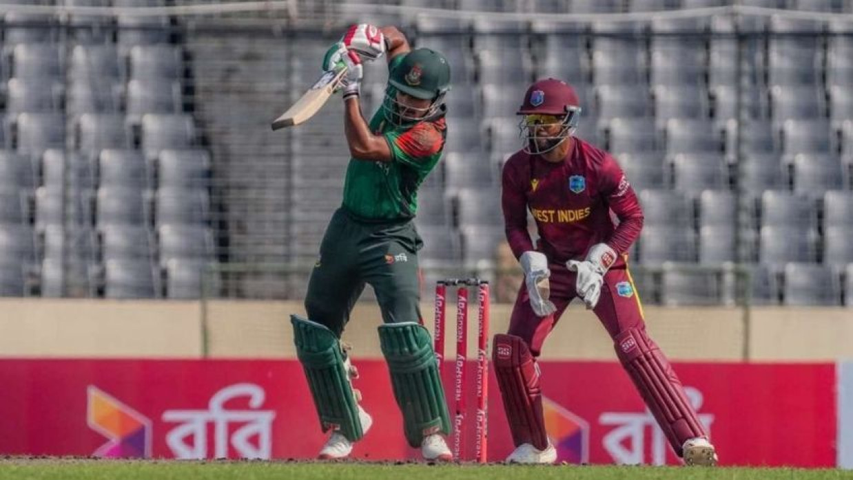 ওয়েস্ট ইন্ডিজের বিরুদ্ধে ২০৭ রানে গুটিয়ে গেল বাংলাদেশ