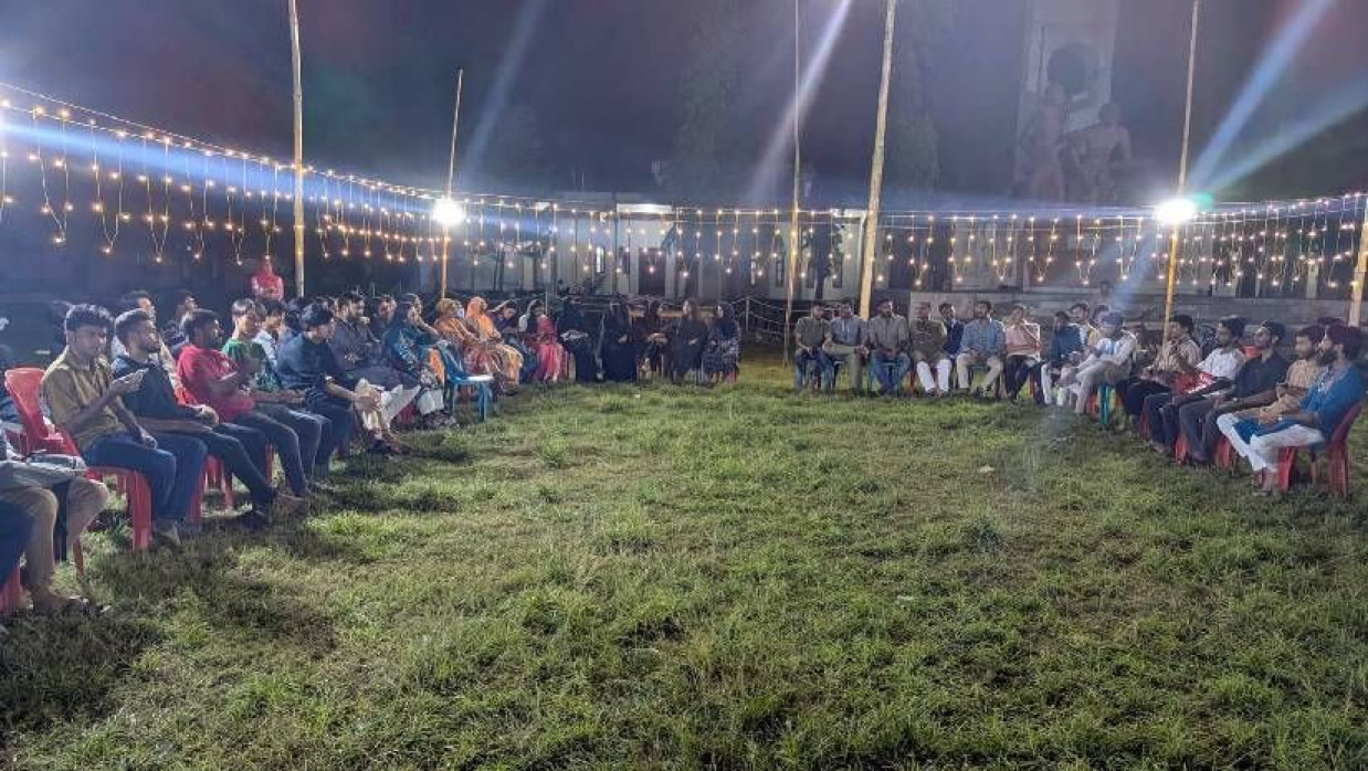 রাকসুতে পরাজিতদের মিলনমেলা