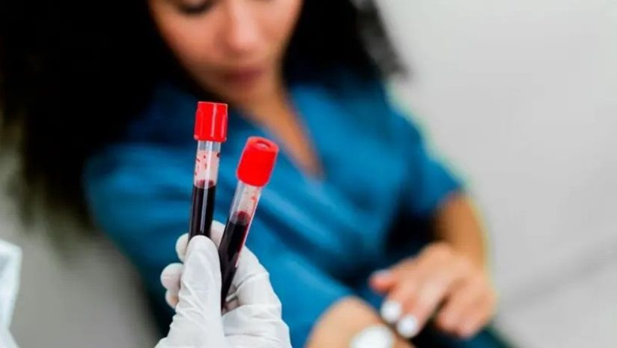 একবার রক্ত পরীক্ষা ৫০টিরও বেশি ধরনের ক্যান্সার শনাক্তের পদ্ধতি নিয়ে গবেষণা করছেন গবেষকরা
