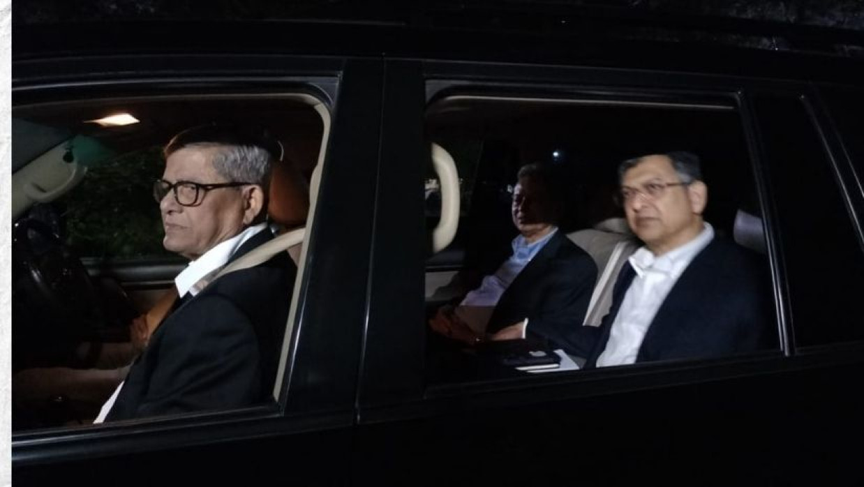 যুমনার পথে বিএনপি মহাসচিব মির্জা ফখরুল ইসলাম আলমগীর