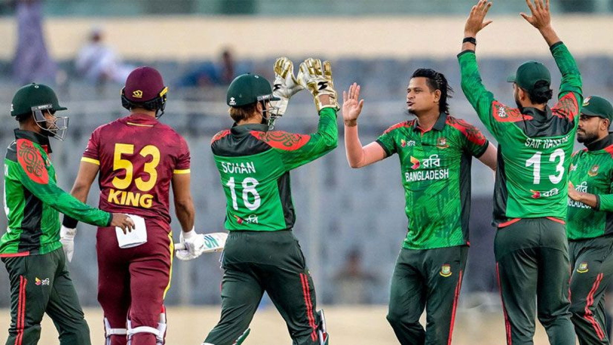 বাংলাদেশ-ওয়েস্ট ইন্ডিজ ম্যাচ  