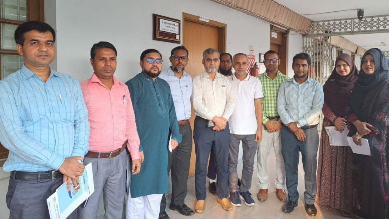 মন্ত্রিপরিষদ বিভাগ কর্মকর্তা-কর্মচারী কল্যাণ সমিতির নেতারা