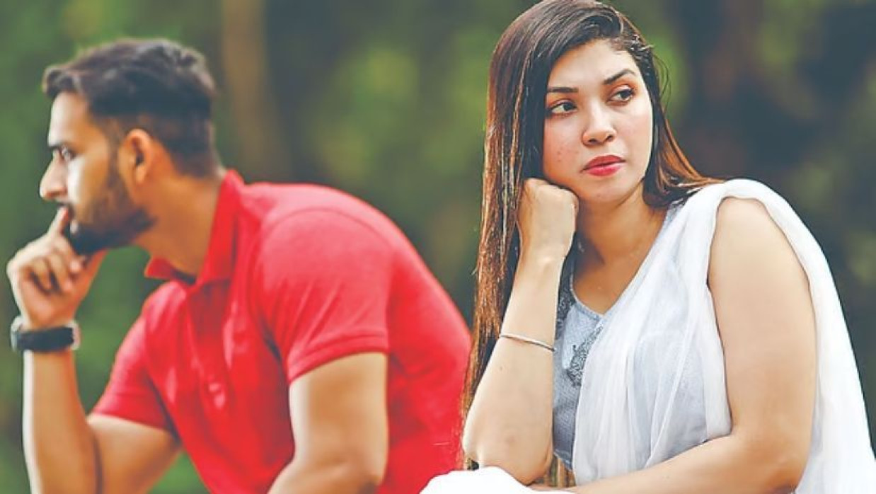 জীবন সব সময়ই নতুন ভালোবাসা, নতুন সম্ভাবনার দিকে এগিয়ে যায়