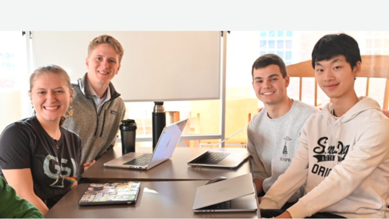 হার্ভার্ড ইউনিভার্সিটিতে ফেলোশিপ করতে চাইলে আবেদন করুন দ্রুতই