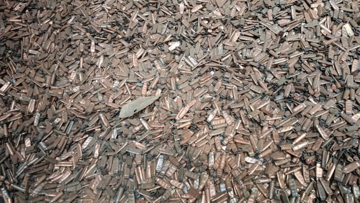 উদ্ধারকৃত গুলির খোসা