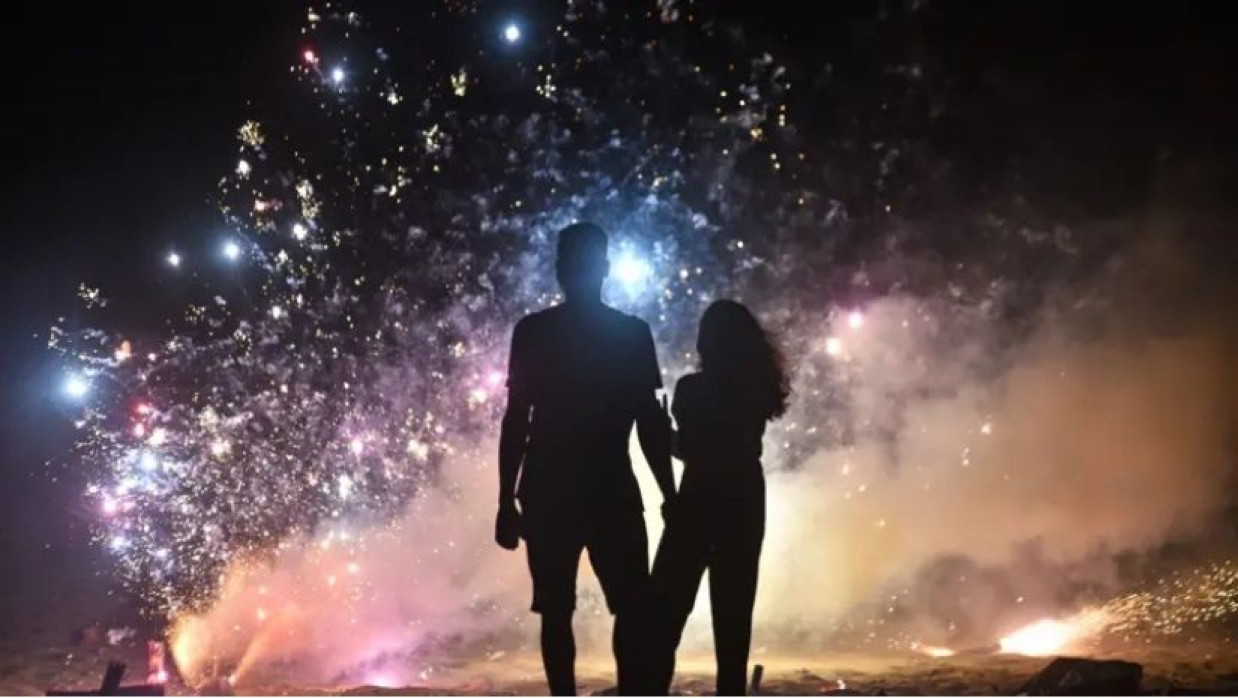 বাজি ফেটে অন্ধ বহু শিশু-কিশোর