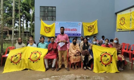 ৬ দফা দাবিতে অনির্দিষ্টকালের কর্মবিরতিতে আনোয়ারার স্বাস্থ্য সহকারীরা