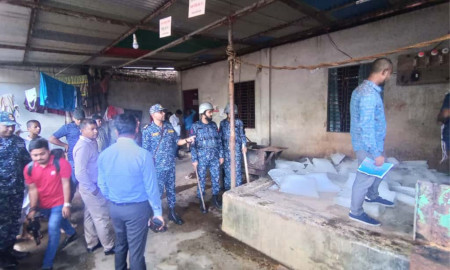 মা ইলিশ রক্ষায় প্রশাসনের অভিযানে ১৮টি বরফকল সিলগালা