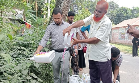 নকল ঔষধ কারখানায় অভিযানে বিপুল পরিমাণ ঔষধ জব্দ