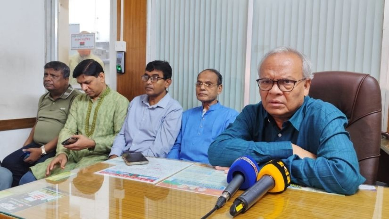 বিএনপির সিনিয়র যুগ্ম মহাসচিব রুহুল কবির রিজভী