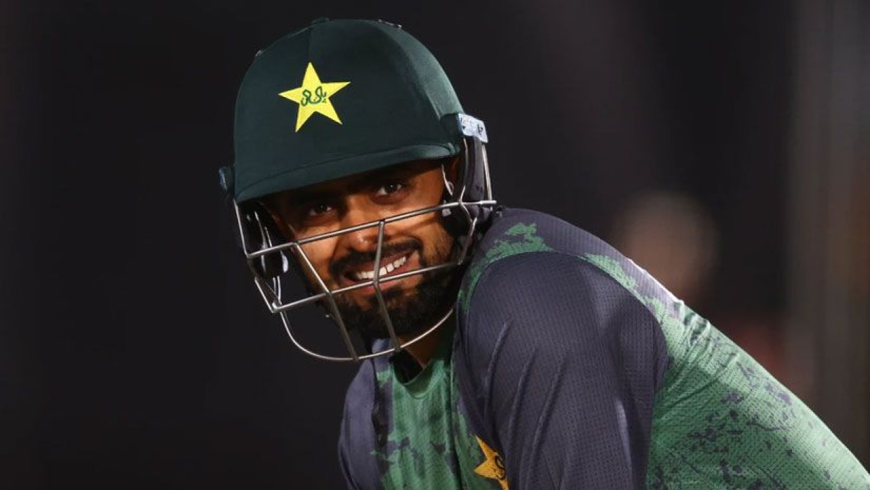 বাবর আজম  