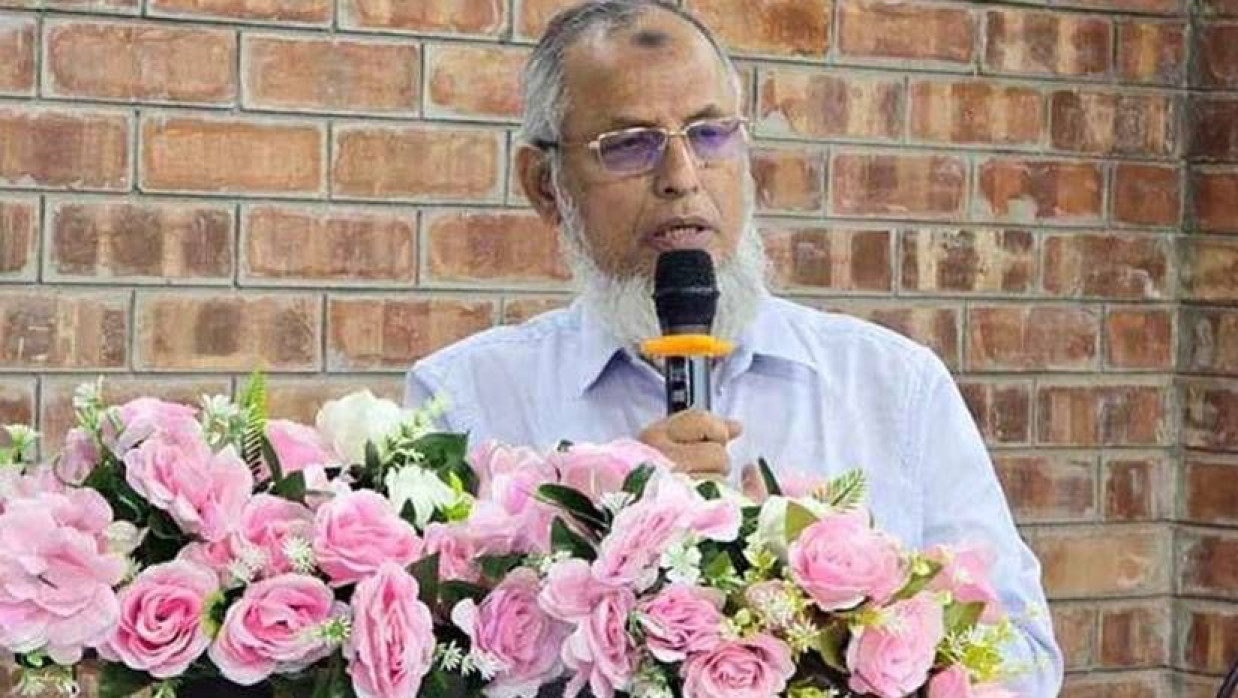 কর্মশালায় বক্তব্য দিচ্ছেন নির্বাচন কমিশনার মো. আনোয়ারুল ইসলাম সরকার