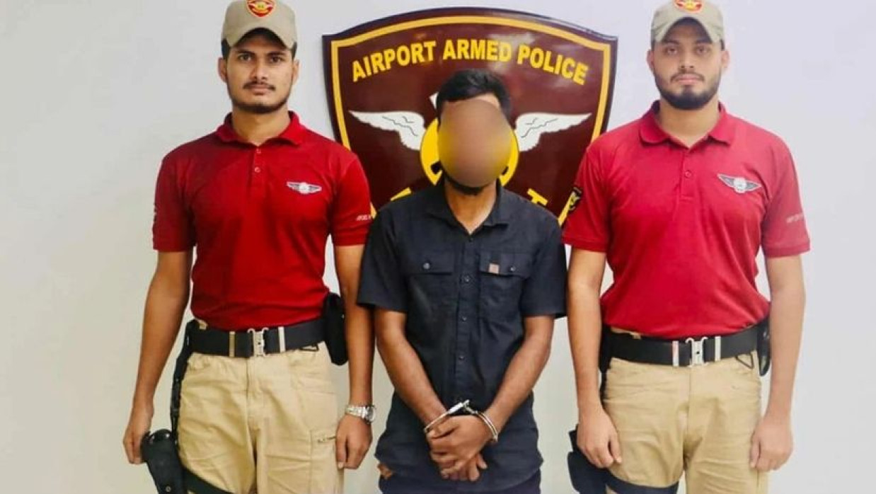 গ্রেপ্তারকৃত মাদক কারবারী