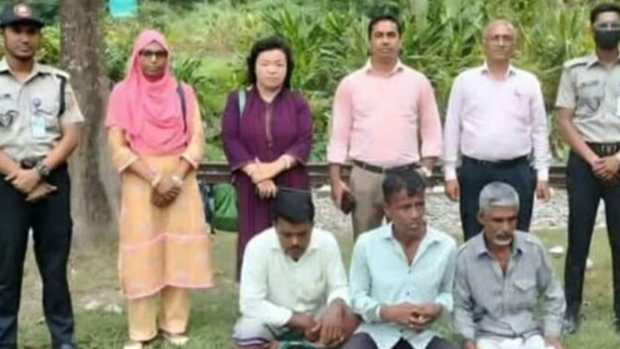 আটককৃতরা