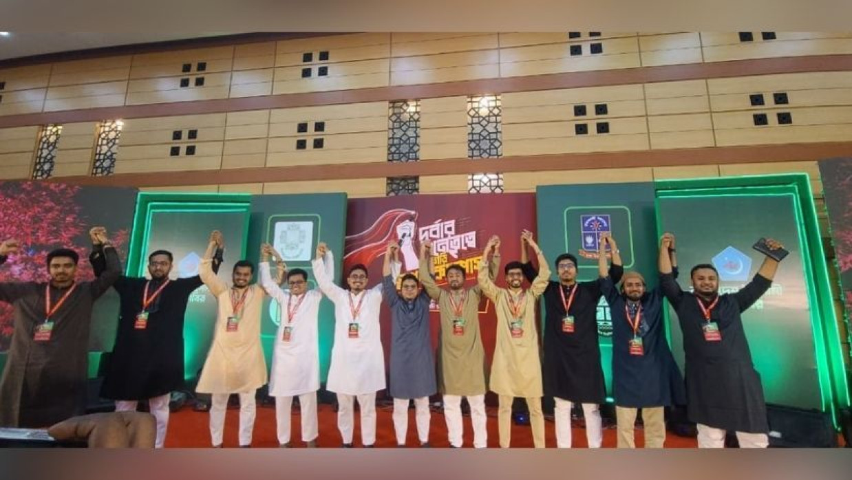 ডাকসু-জাকসু-রাকসু ও চাকসুর ছাত্র সংসদ নেতারা