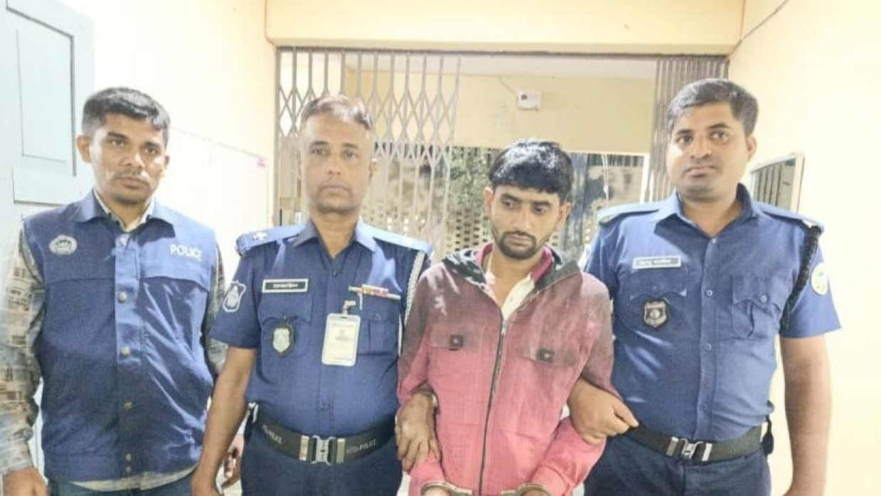 গ্রেফতারকৃত আসামি