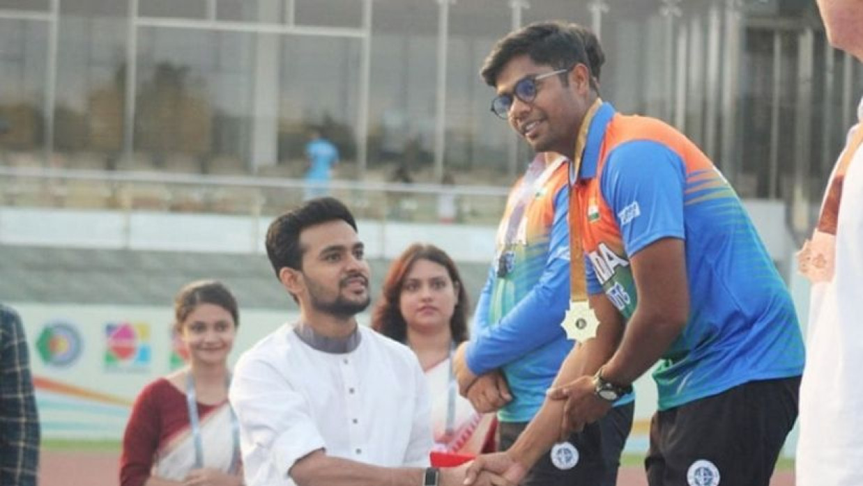 উপদেষ্টা আসিফ মাহমুদ