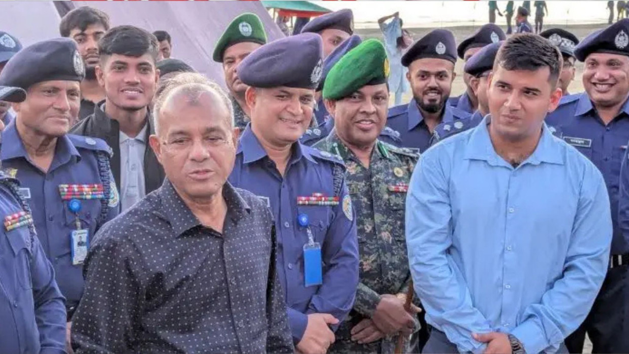 পুলিশের মনোবল আগের তুলনায় বৃদ্ধি পেয়েছে: স্বরাষ্ট্র উপদেষ্টা