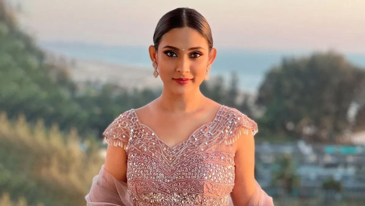 মেহজাবীন চৌধুরী