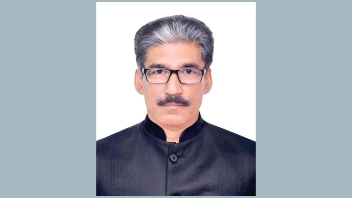  গ্রেপ্তারকৃত উপজেলা চেয়ারম্যান