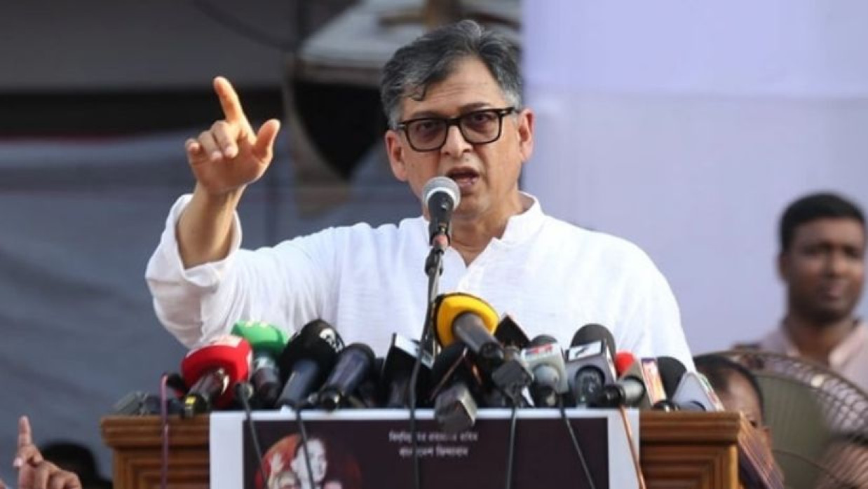 সালাহউদ্দিন আহমেদ 