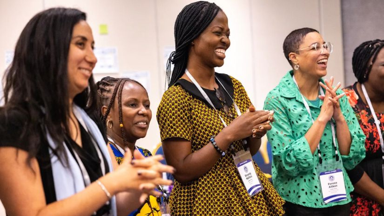 ছয় মাসব্যাপী ওবামা ফাউন্ডেশন লিডার্স প্রোগ্রামে অংশগ্রহণ করতে আবেদন করুন দ্রুতই