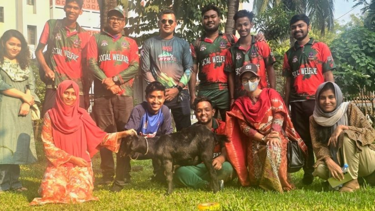 সমাজকল্যাণ ও গবেষণা ইনস্টিটিউটের ক্রিকেট দলকে খাসি উপহার ছাত্রদল নেতার 