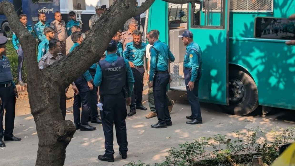 অভিযুক্ত সেনা কর্মকর্তারা 