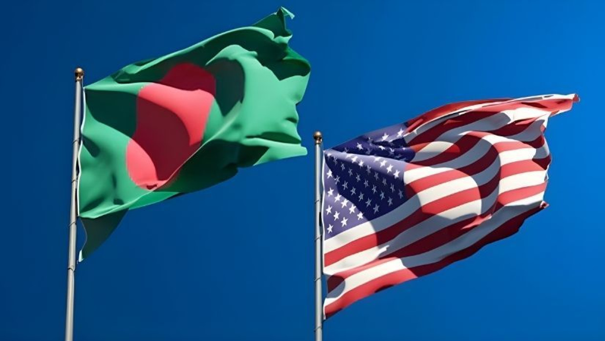 বাংলাদেশ ও যুক্তরাষ্ট্রের পতাকা