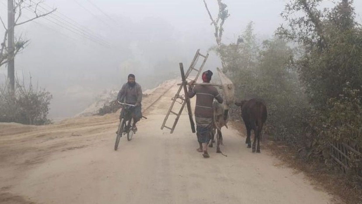 পঞ্চগড়ে উত্তরের হিম বাতাস জানান দিচ্ছে