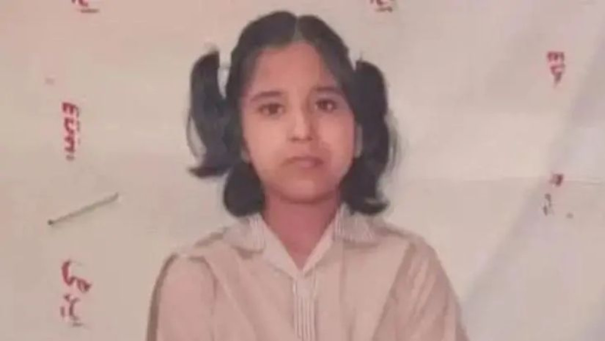 ১৭ বছর পর বাড়ি ফিরল আইসক্রিম কিনতে গিয়ে নিখোঁজ হওয়া পাকিস্তানের কিরণ