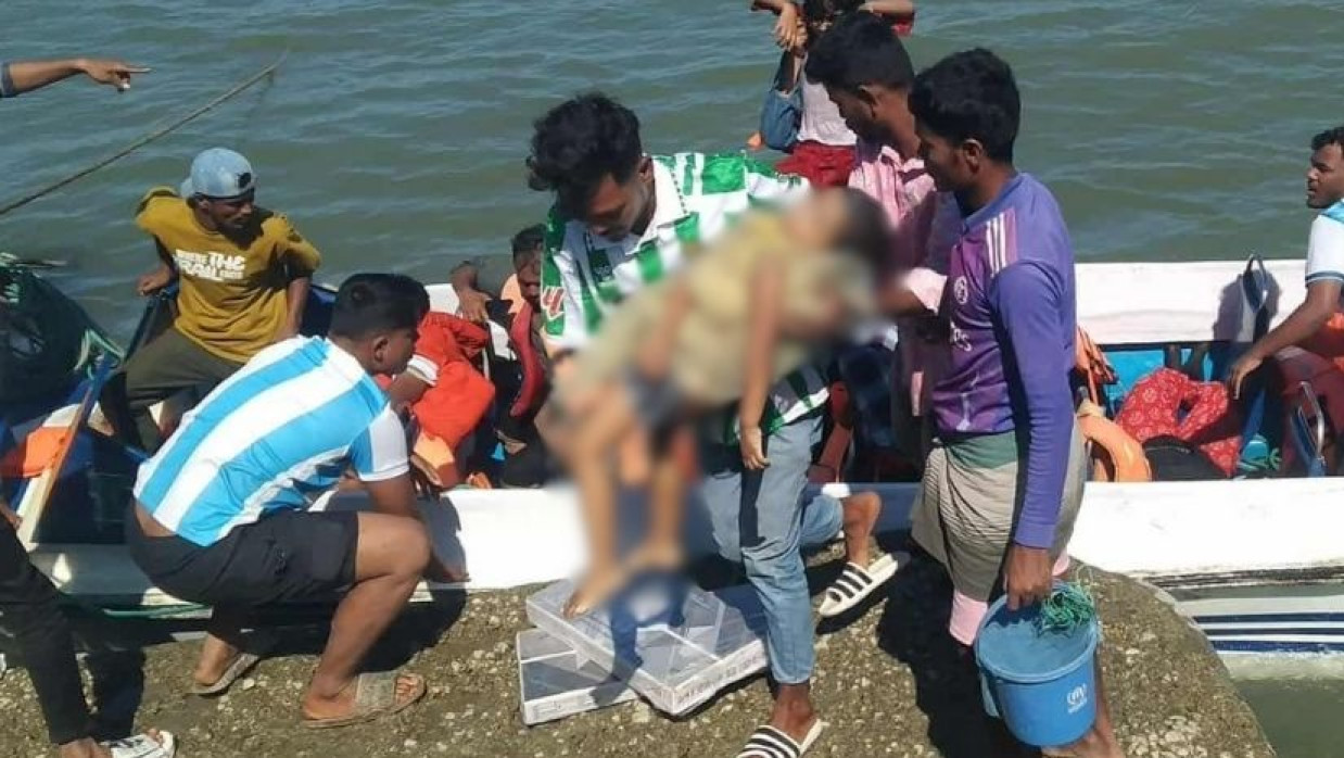 নাফ নদীতে স্পিডবোট ডুবি