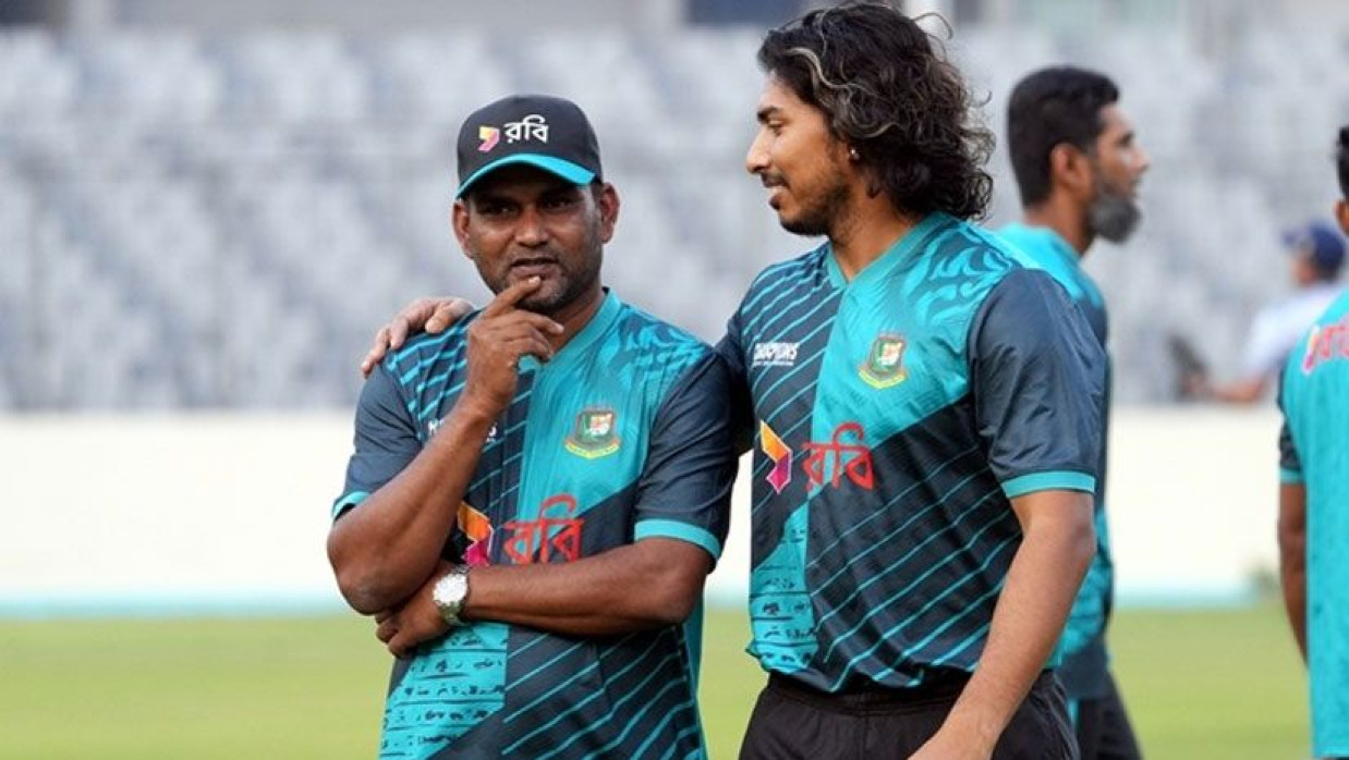 মোহাম্মদ সালাউদ্দিন ও সৌম্য সরকার 