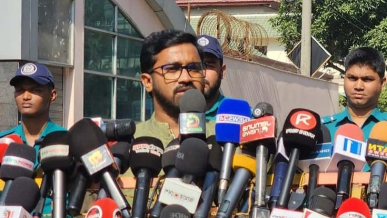 গণঅধিকার পরিষদের সাধারণ সম্পাদক রাশেদ খান