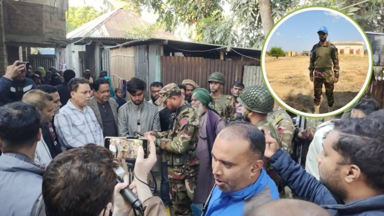 শামীম রেজার বাড়ি সেনাবাহিনীর সদস্যরা ও এলাকাবাসী (ইনসেটে শামীম রেজা)