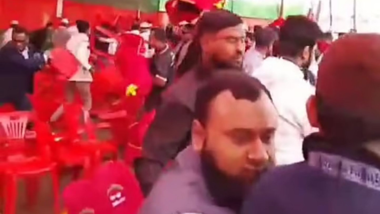 বিএনপি ও জামায়াতের নেতাকর্মীদের মধ্যে সংঘর্ষ