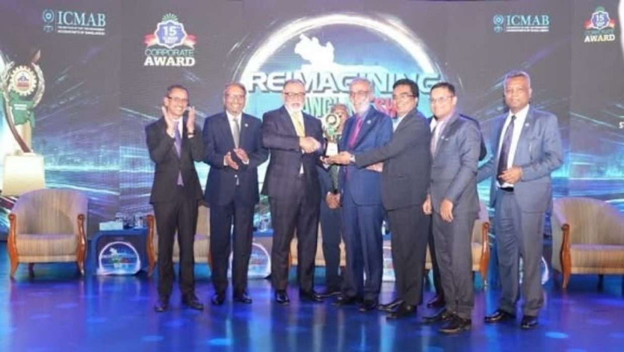 ১৫তম আইসিএমএবি বেস্ট করপোরেট গোল্ড অ্যাওয়ার্ড পেল সোনালী ব্যাংক