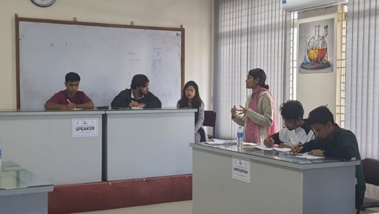 যবিপ্রবিতে দ্বিতীয়বারের মতো জাতীয় বিতর্ক প্রতিযোগিতা