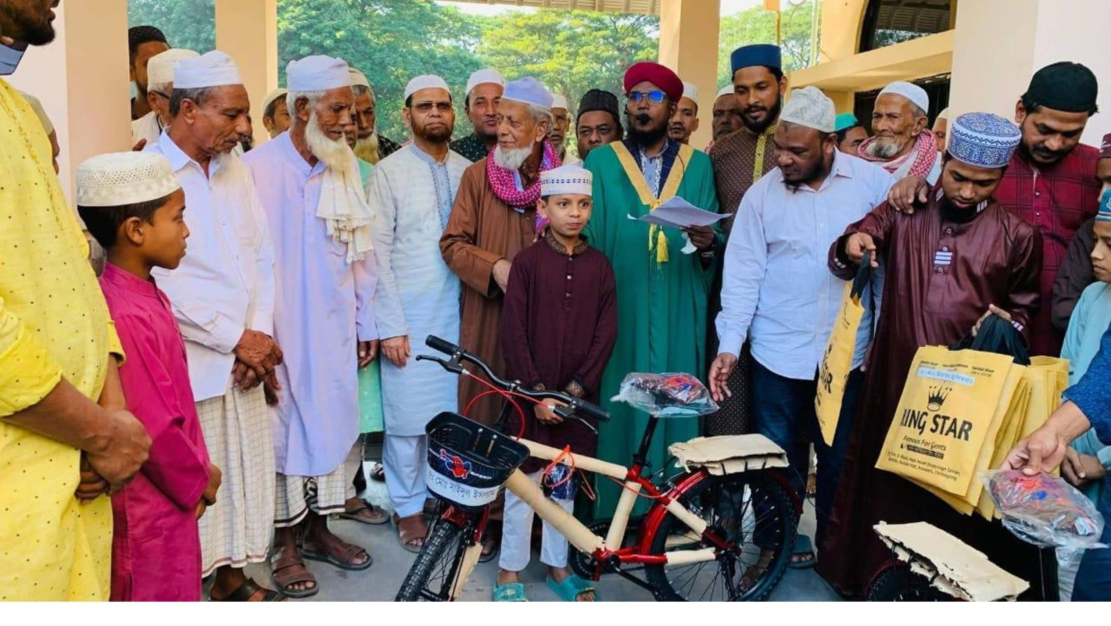 এলাকাবাসী ও মসজিদ কমিটির উদ্যোগে এমন আয়োজন করা হয়