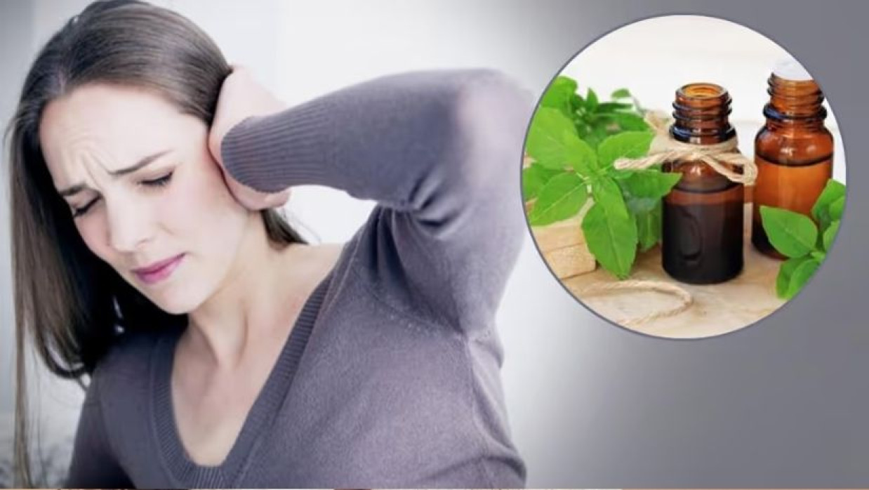 কানে ব্যথা