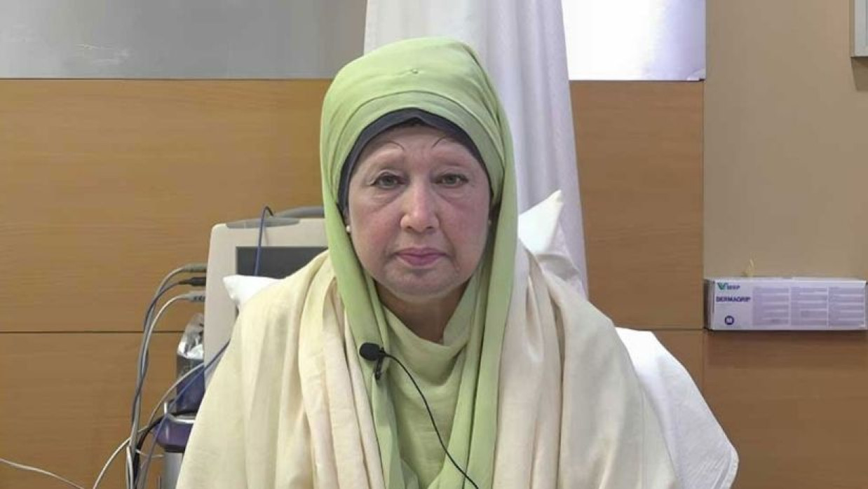 সাবেক প্রধানমন্ত্রী বেগম খালেদা জিয়া