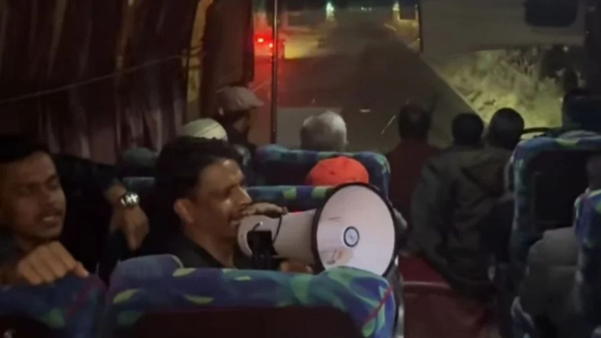 তারেক রহমানের সংবর্ধনায় আসার পথে বাস দুর্ঘটনা