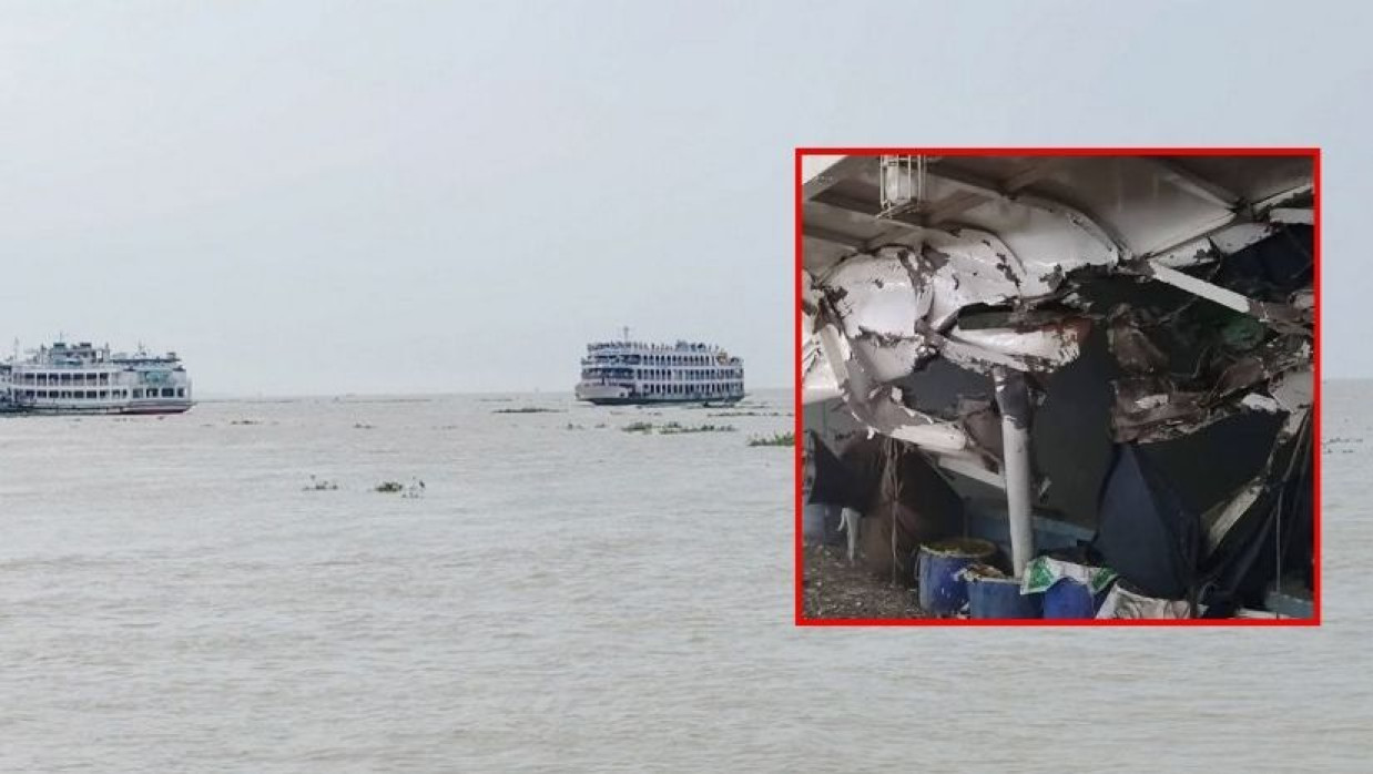 মেঘনায় যাত্রীবাহী দুই লঞ্চের সংঘর্ষ