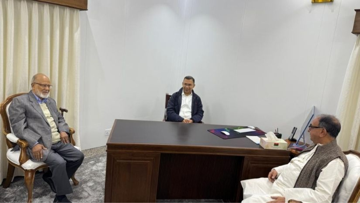 তারেক রহমানকে স্বাগত জানালেন খ. মোশাররফ